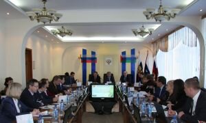 В Тюмени проходит межрегиональный кадастровый семинар