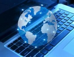 «Электронных граждан» в Югре стало на 65 тысяч больше