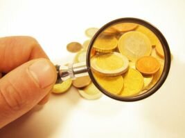 С 1 января 2016 года планируется повысить МРОТ до 6675 рублей