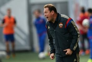 Главным тренером сборной России по футболу назначен Слуцкий