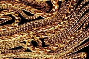 Из магазина Сургута украдены золотые изделия