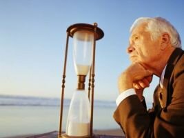 МЭР считает оправданным повышение пенсионного возраста до 63-65 лет