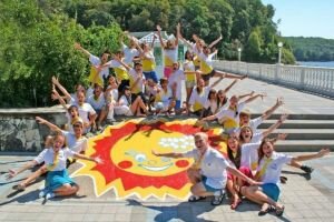 Регионы получат по 4 млрд рублей на летнее оздоровление детей