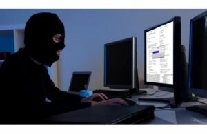 Хакеры похитили у группы ВТБ за пять месяцев 35 млн руб