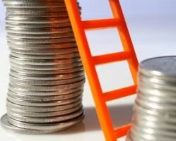 Силуанов сообщил о плавном росте зарплат бюджетников