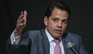 Советник Трампа: Санкции сплотили российский народ вокруг президента