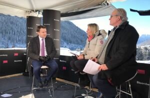 Орешкин: Те, кто не успел инвестировать в российскую экономику, упустили большие возможности