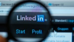 LinkedIn уходит из России