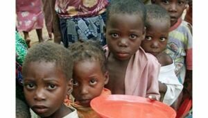 Голодная смерть угрожает 1,4 миллиона детей