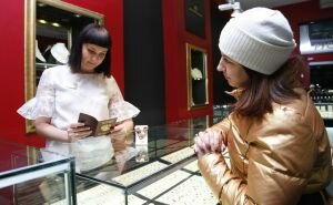 Продавцам товаров могут запретить требовать у потребителей персональные данные